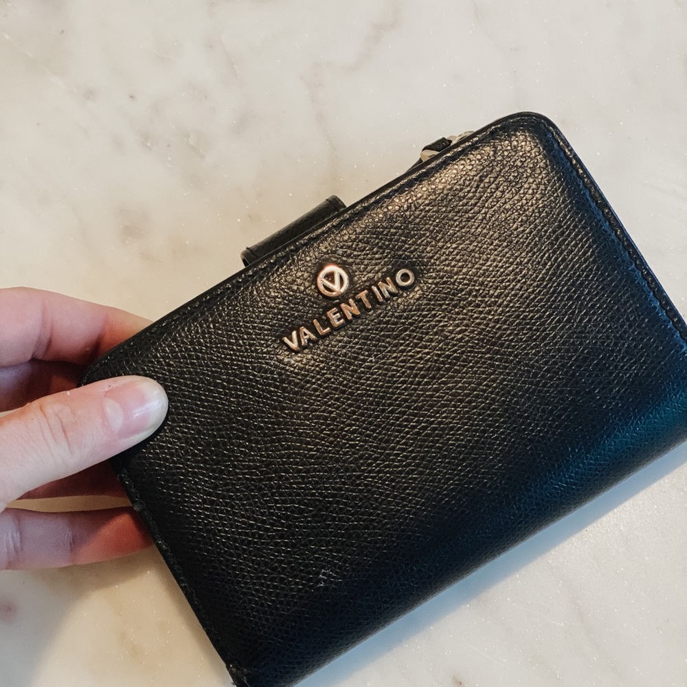 Valentino Wallet